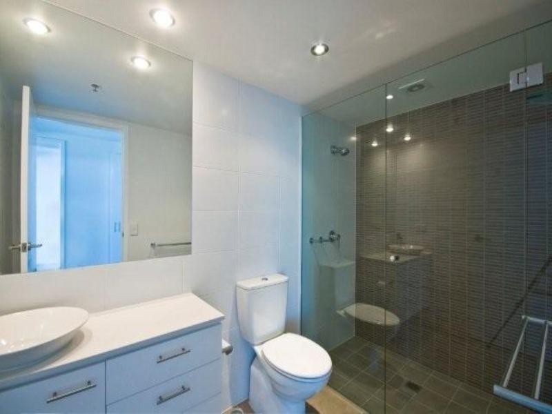 1401/33 TE Peters Drive, Broadbeach QLD 4218