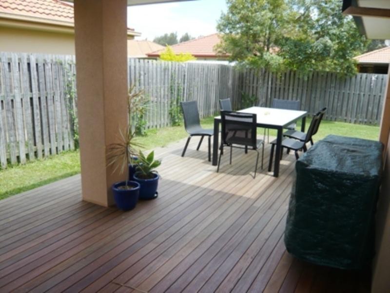 36 Gardendale Crescent, Burleigh Waters QLD 4220