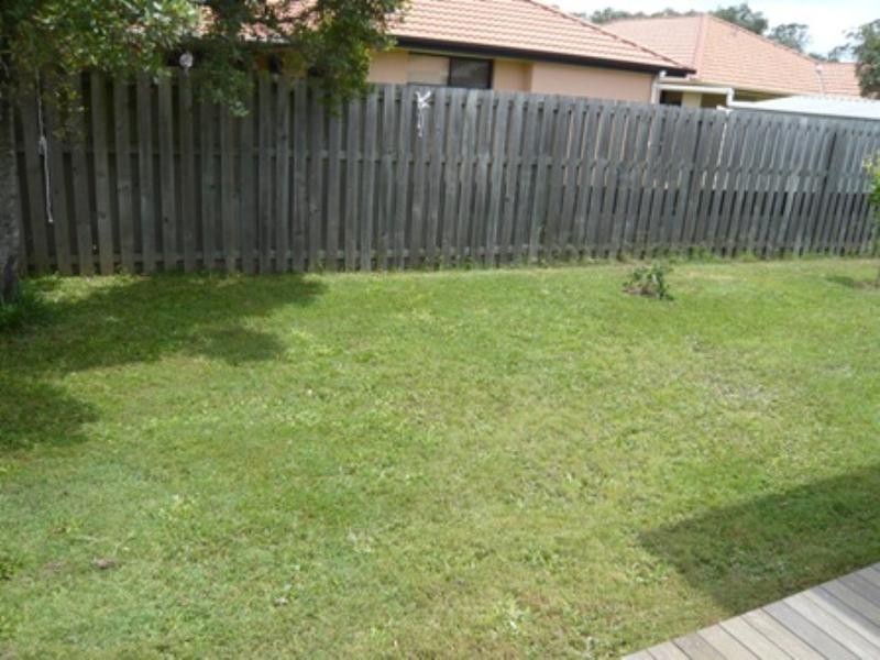 36 Gardendale Crescent, Burleigh Waters QLD 4220