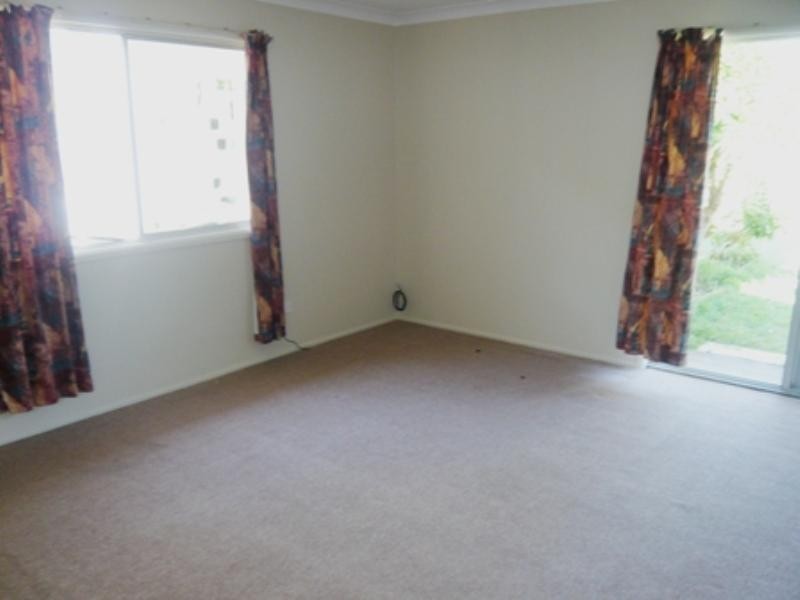 102 Dolphin Avenue, Mermaid Beach QLD 4218