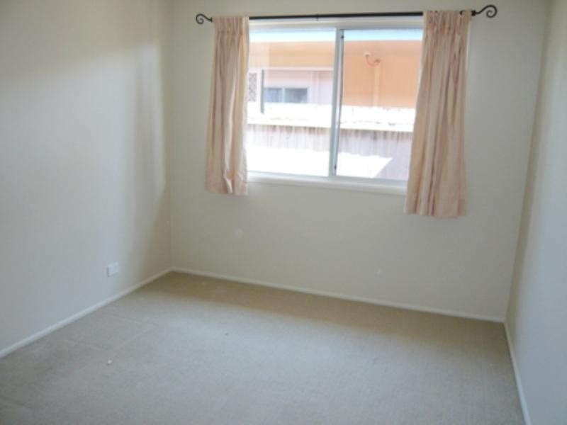 102 Dolphin Avenue, Mermaid Beach QLD 4218