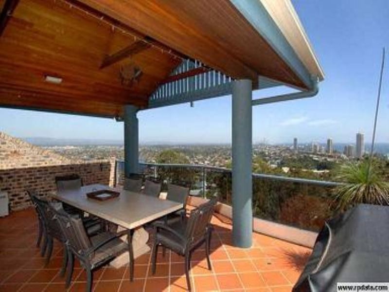 119 George Street West, Burleigh Heads QLD 4220