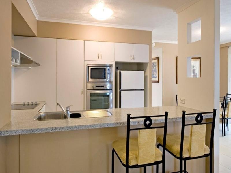 98 ‘Diamond Beach Resort’ 10-16 Alexandra Avenue, Mermaid Beach QLD 4218