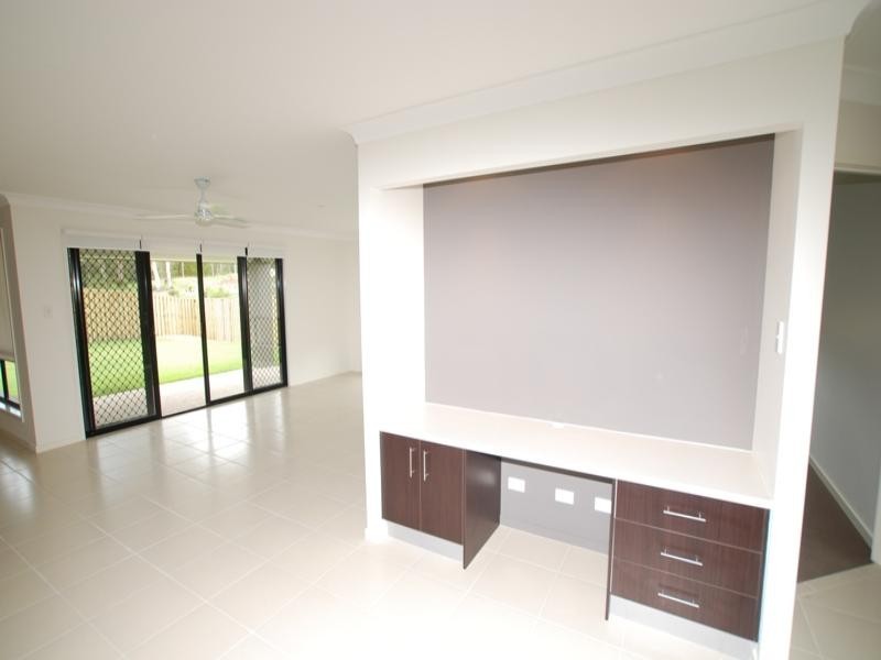 5 Weber Court, Nerang QLD 4211