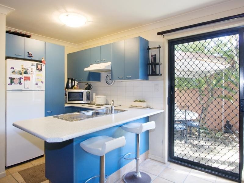 2 ‘El Dorado’ 175 Surf Parade, Broadbeach QLD 4218