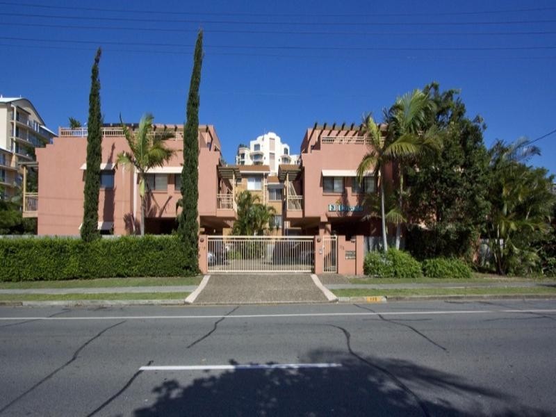 2 ‘El Dorado’ 175 Surf Parade, Broadbeach QLD 4218