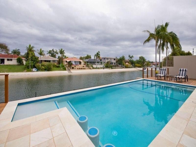Broadbeach Waters QLD 4218