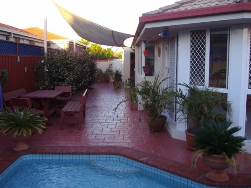 26 Stanford Avenue, Varsity Lakes QLD 4227