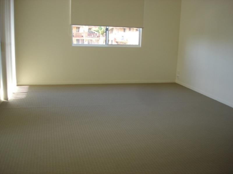 11/6-10 Rose Street, Southport QLD 4215