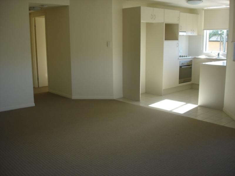 11/6-10 Rose Street, Southport QLD 4215