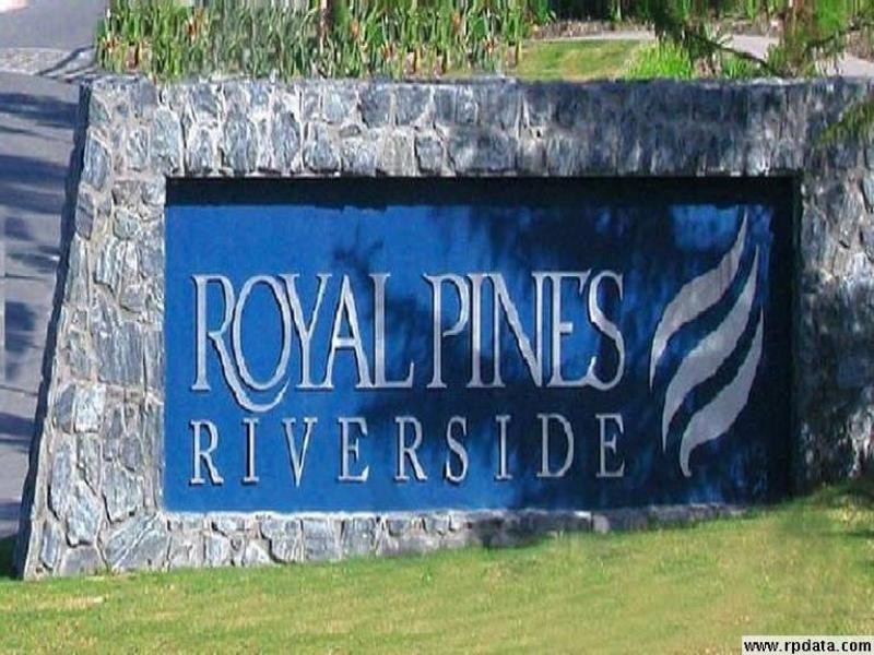 1031 Lakeview Terrace ‘Royal Pines Riverside Estate’, Benowa QLD 4217