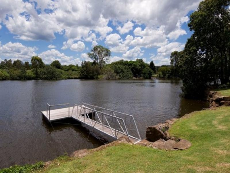 35 Bellara Street, Ashmore QLD 4214