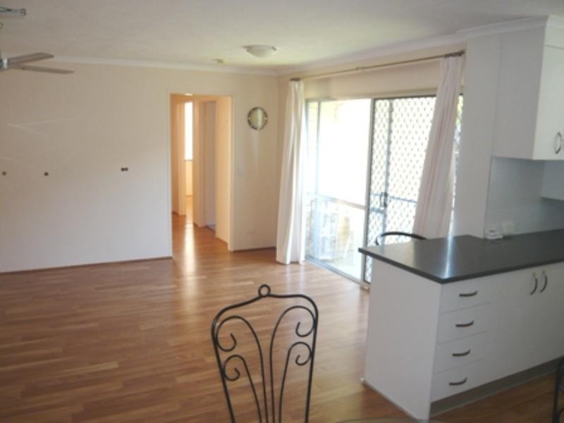 4/8 Allara Avenue, Palm Beach QLD 4221