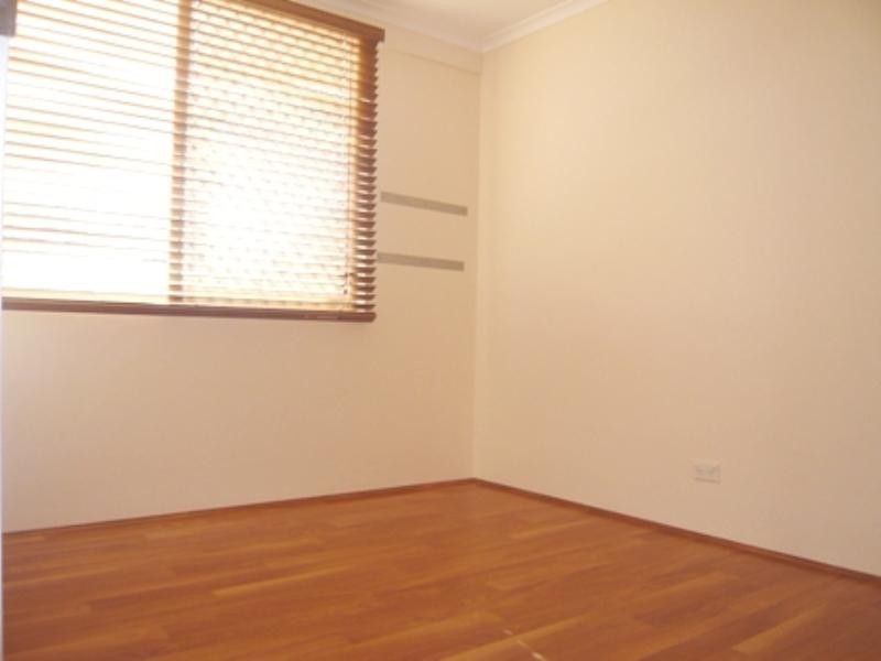 4/8 Allara Avenue, Palm Beach QLD 4221