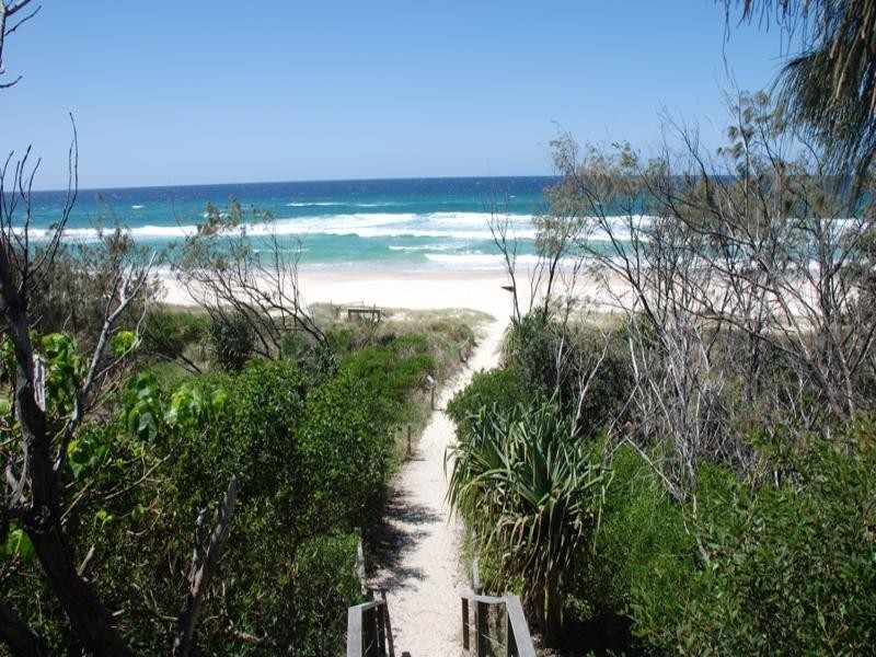 5 and 7 She-Oak Lane, Casuarina NSW 2487