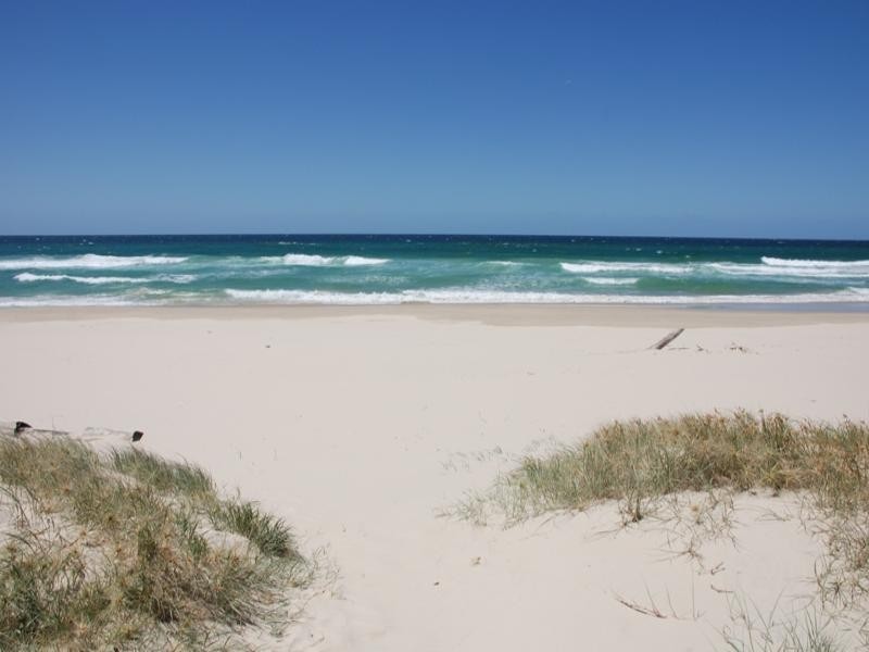 5 and 7 She-Oak Lane, Casuarina NSW 2487