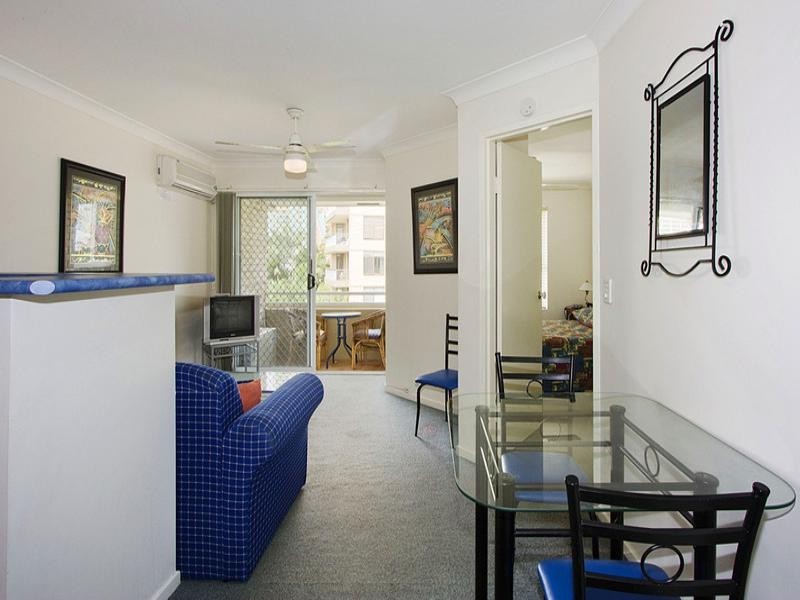 28 ‘Budds Beach Lodge’ 43 Cypress Avenue, Surfers Paradise QLD 4217