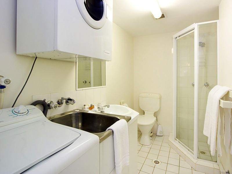 28 ‘Budds Beach Lodge’ 43 Cypress Avenue, Surfers Paradise QLD 4217