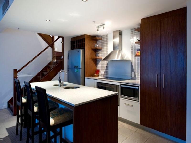 1408 ‘Wings Resort’ Gold Coast Highway, Surfers Paradise QLD 4217