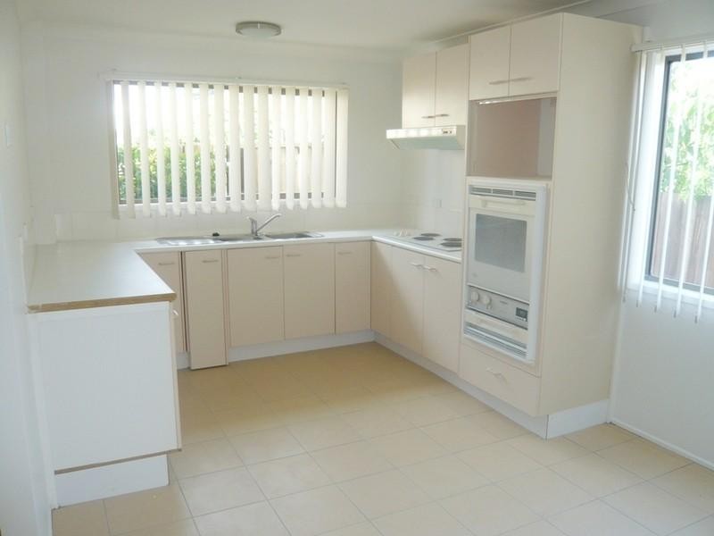 86 Hedges Avenue, Mermaid Beach QLD 4218