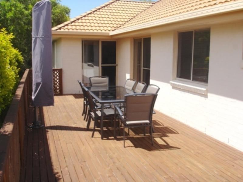 10 Kingarry Circuit, Merrimac QLD 4226