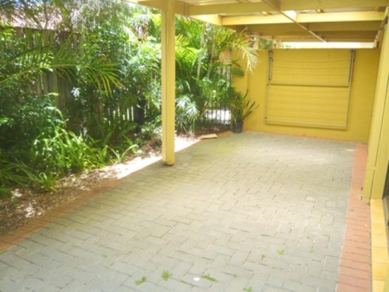 32/37 Paradise Springs Avenue, Robina QLD 4226