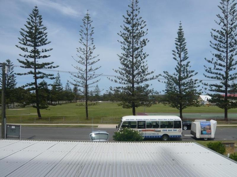 5/22 Mary Avenue, Broadbeach QLD 4218