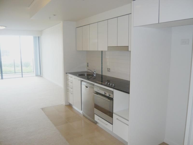809/22 “Sierra Grand”, Broadbeach QLD 4218