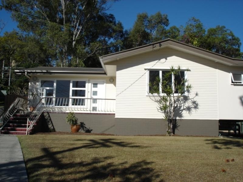 116 West Burleigh Road, Burleigh Heads QLD 4220