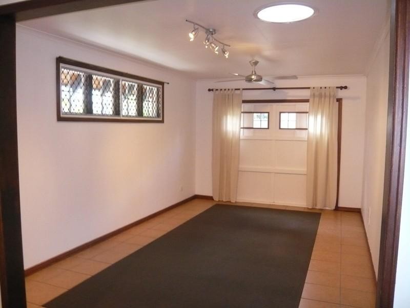 1/7 Dowling Drive, Southport QLD 4215