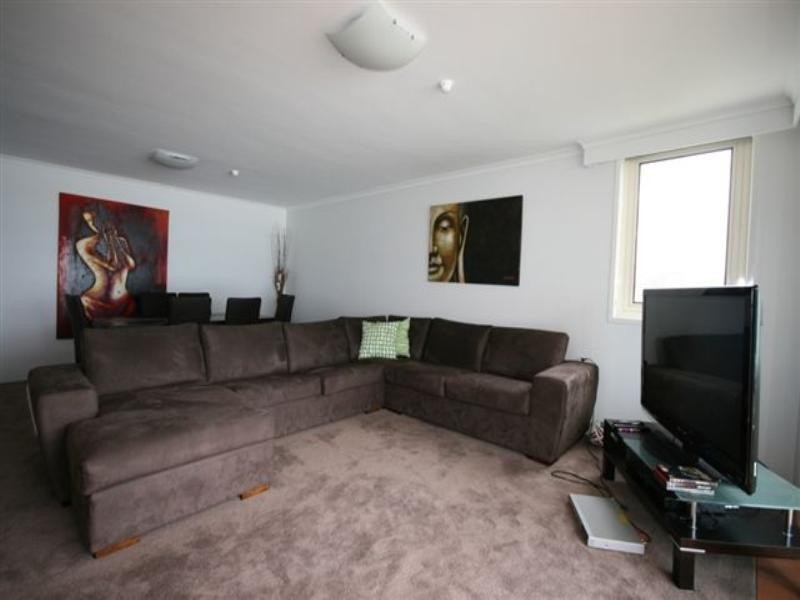 8/1 First Avenue, Surfers Paradise QLD 4217