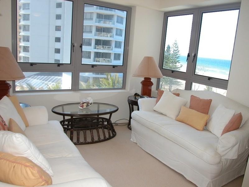 22/74 ‘La Sabbia’, Broadbeach QLD 4218
