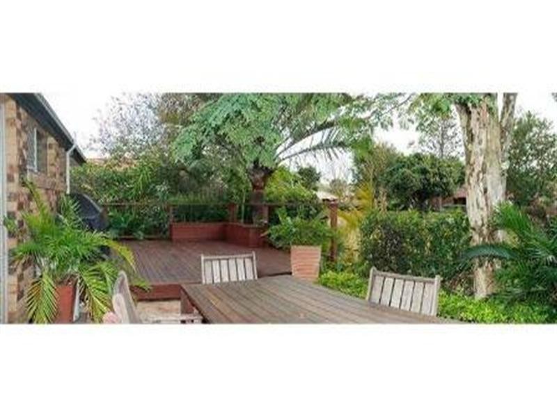 1/9 Coleridge Court, Nerang QLD 4211