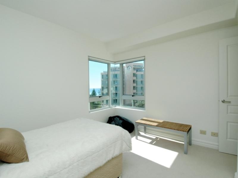 4 “Ultima” 30 Garfield Terrace, Surfers Paradise QLD 4217