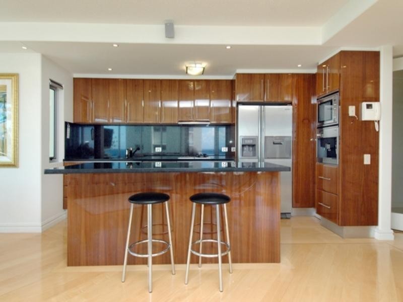 4 “Ultima” 30 Garfield Terrace, Surfers Paradise QLD 4217