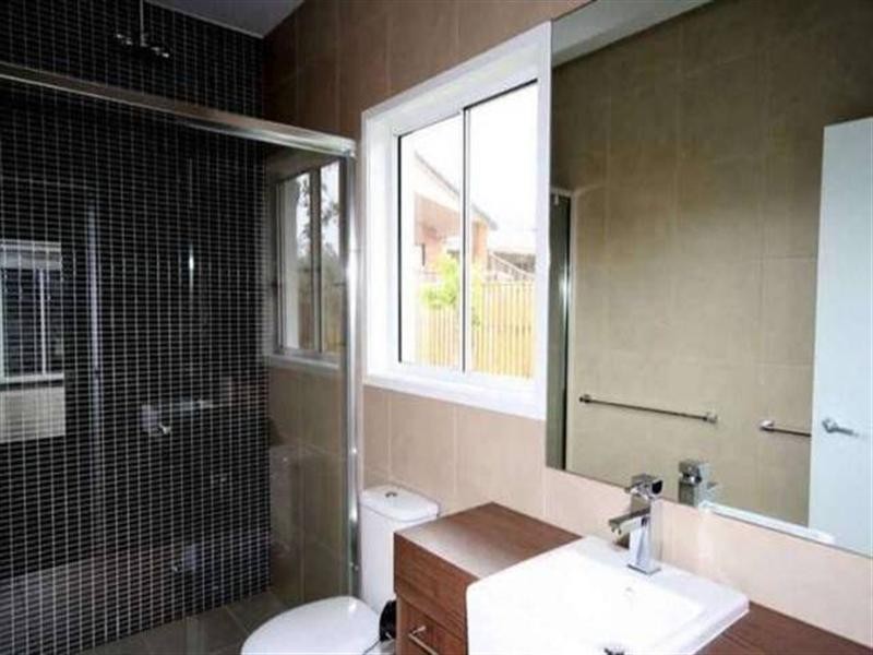 123 Bayswater Avenue, Varsity Lakes QLD 4227