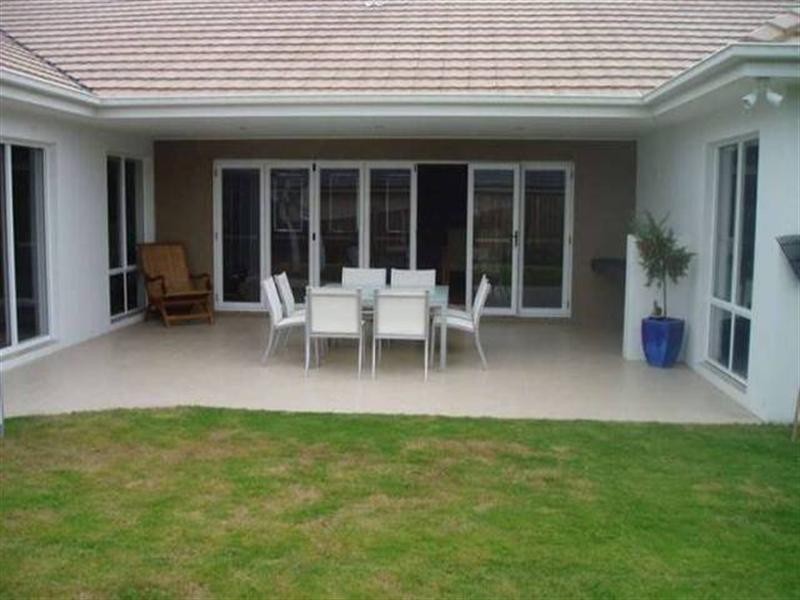 123 Bayswater Avenue, Varsity Lakes QLD 4227