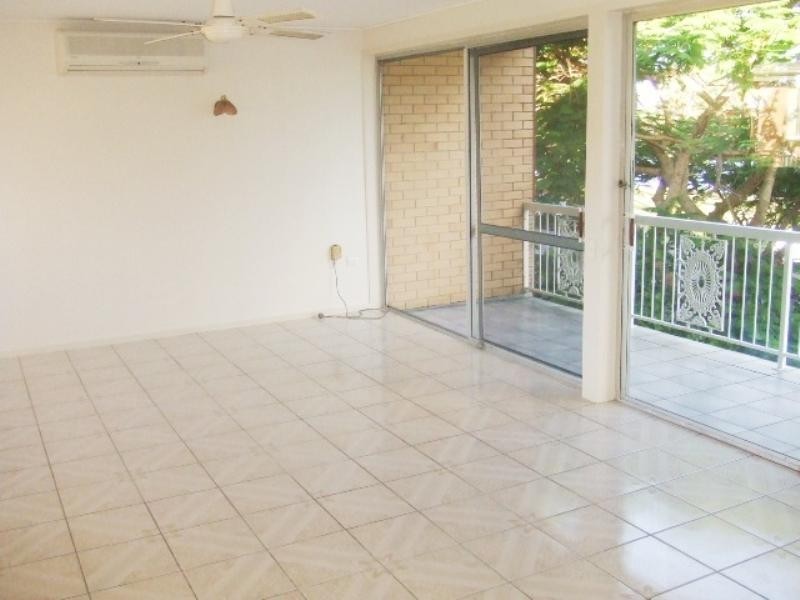 15 Awoonga Avenue, Burleigh Heads QLD 4220