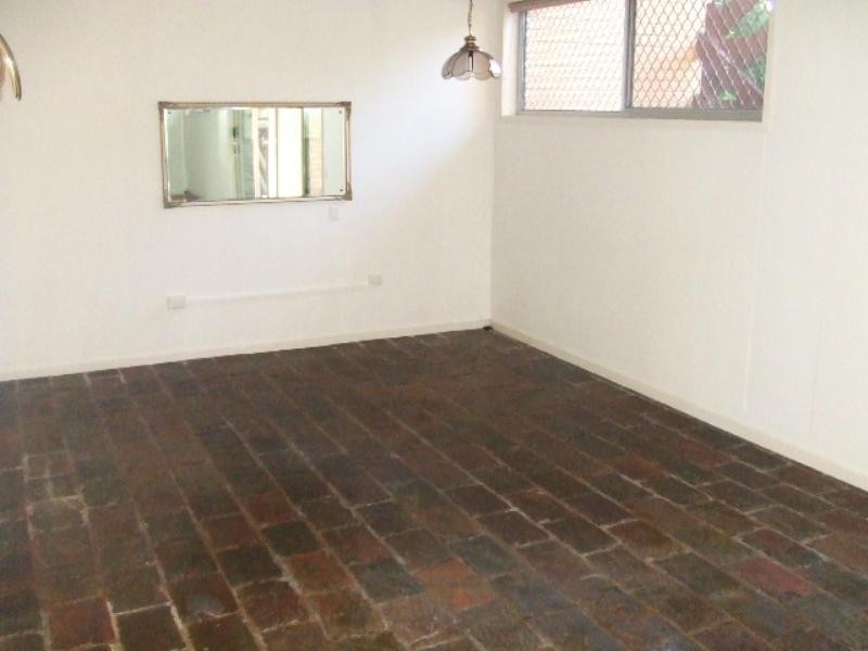 15 Awoonga Avenue, Burleigh Heads QLD 4220