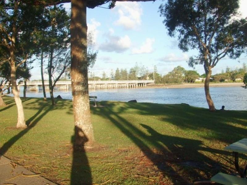 15 Awoonga Avenue, Burleigh Heads QLD 4220