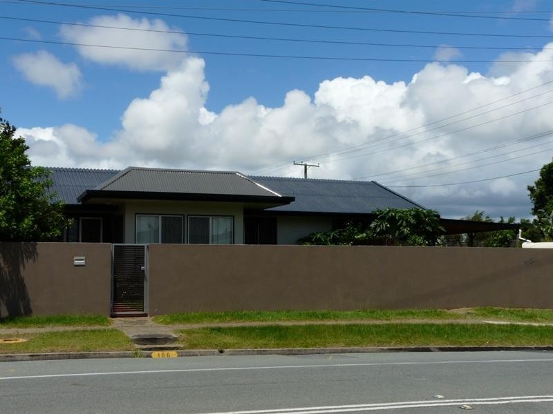106 Central Street, Labrador QLD 4215