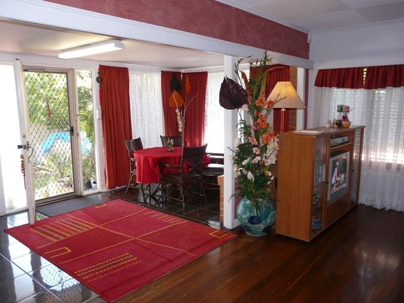 106 Central Street, Labrador QLD 4215