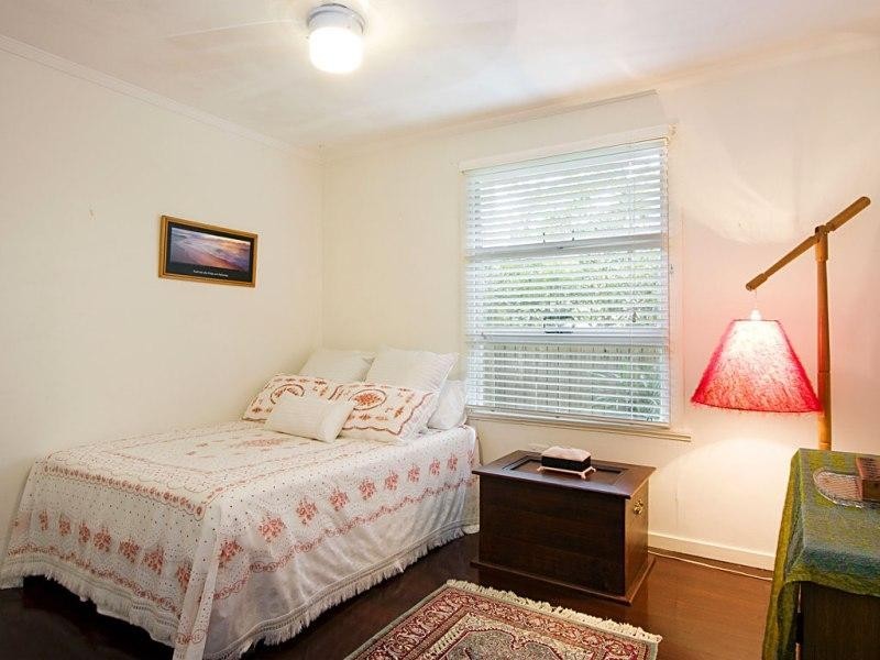 Broadbeach Waters QLD 4218