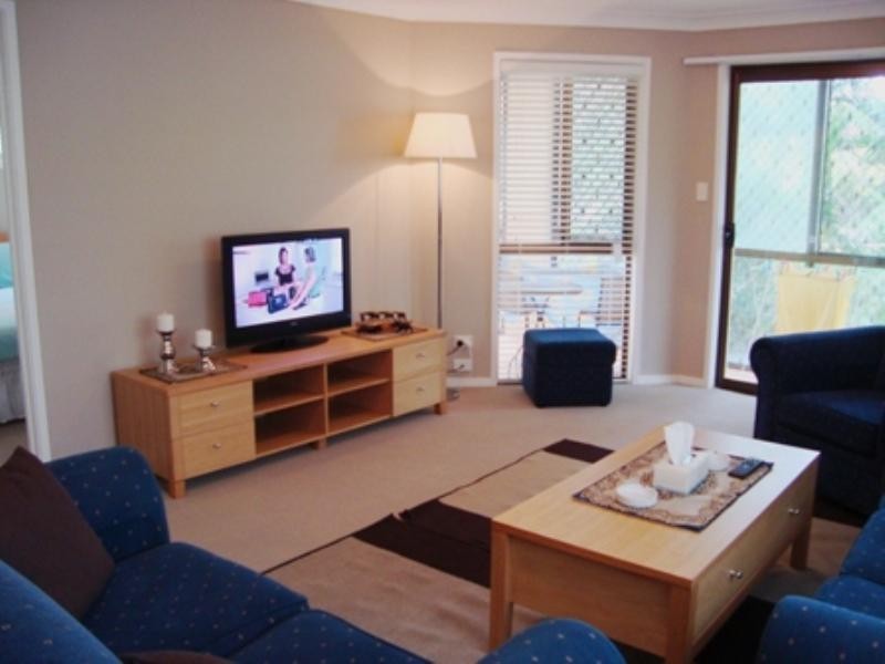 1/5 Old Burleigh Road, Broadbeach QLD 4218