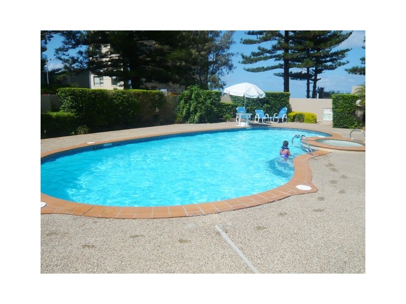 28/304 “Long Beach” Northcliffe Terrace, Surfers Paradise QLD 4217