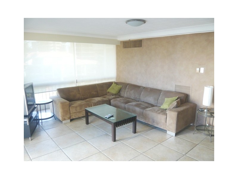 28/304 “Long Beach” Northcliffe Terrace, Surfers Paradise QLD 4217