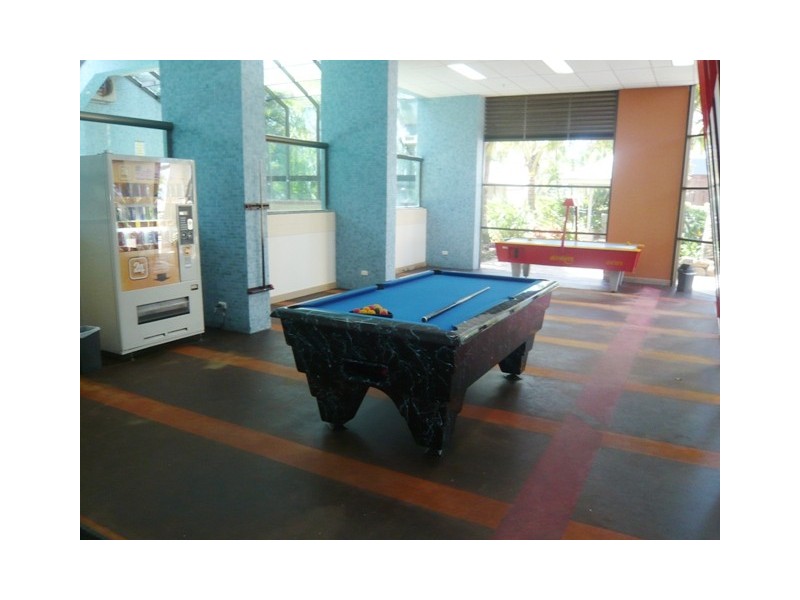 28/304 “Long Beach” Northcliffe Terrace, Surfers Paradise QLD 4217