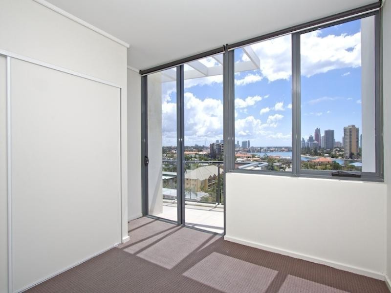 Chevron Island QLD 4217