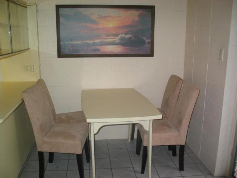 3 ‘Newport Lodge’ 10 Leonard Avenue, Surfers Paradise QLD 4217