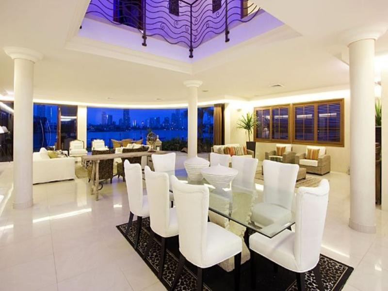 12 Korong Street, Southport QLD 4215